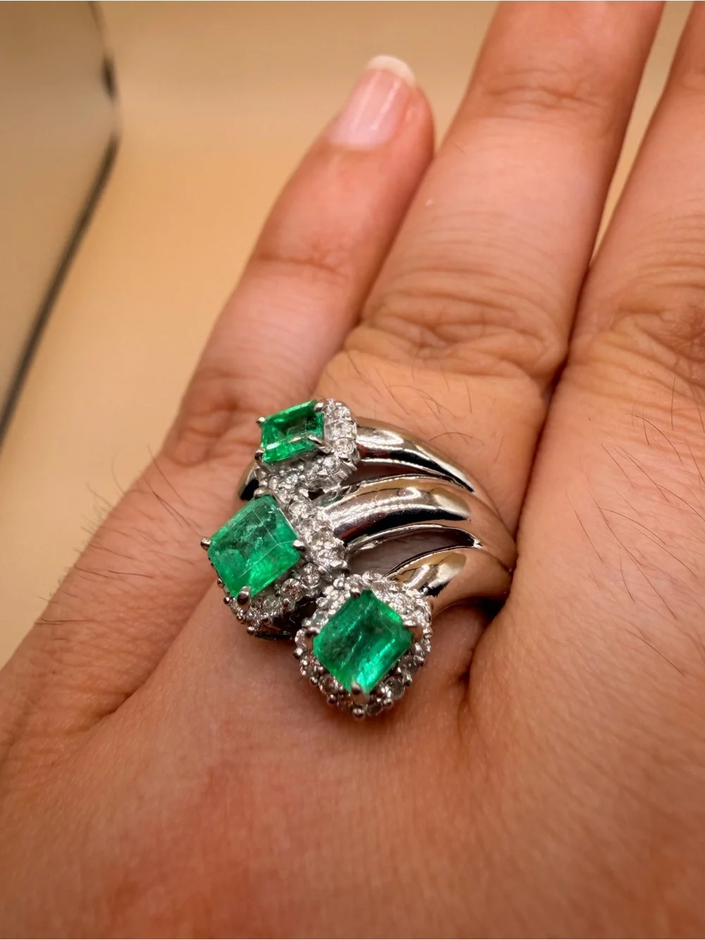 Vintage Platinum 900 Diamond & Colombian Emerald Ring Size 7.